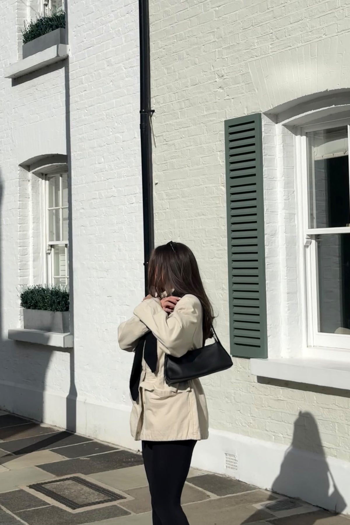 The Mini Lola – Classic Black