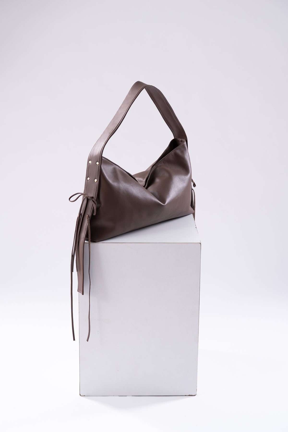 The Lola Slouch – Mocha