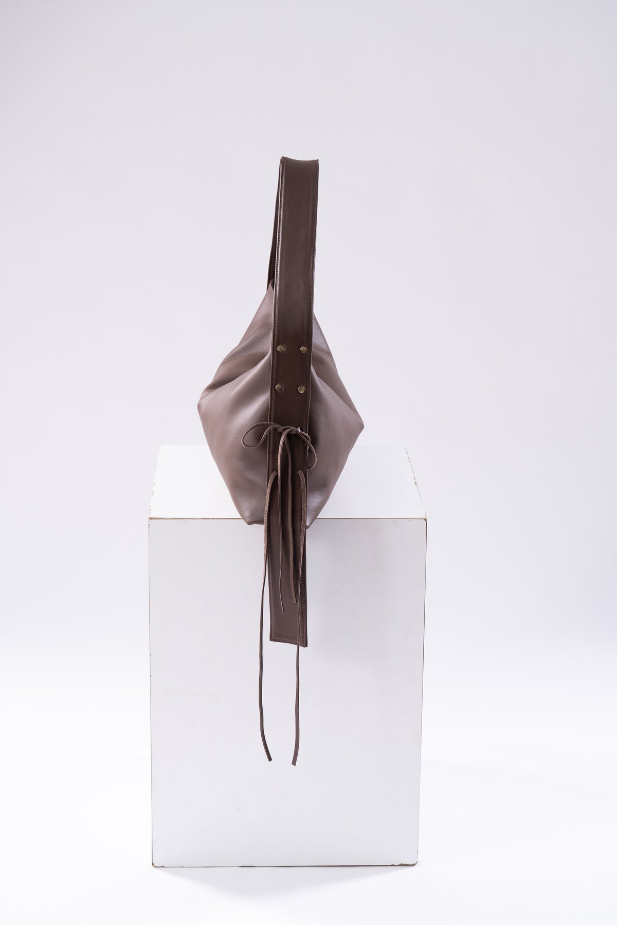 The Lola Slouch – Mocha