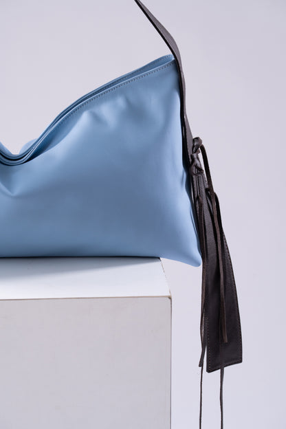 The Lola Slouch – Contrast Blue