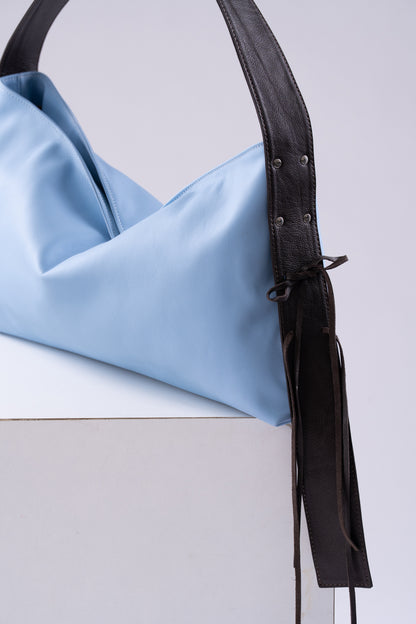 The Lola Slouch – Contrast Blue