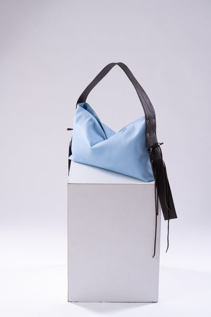 The Lola Slouch – Contrast Blue