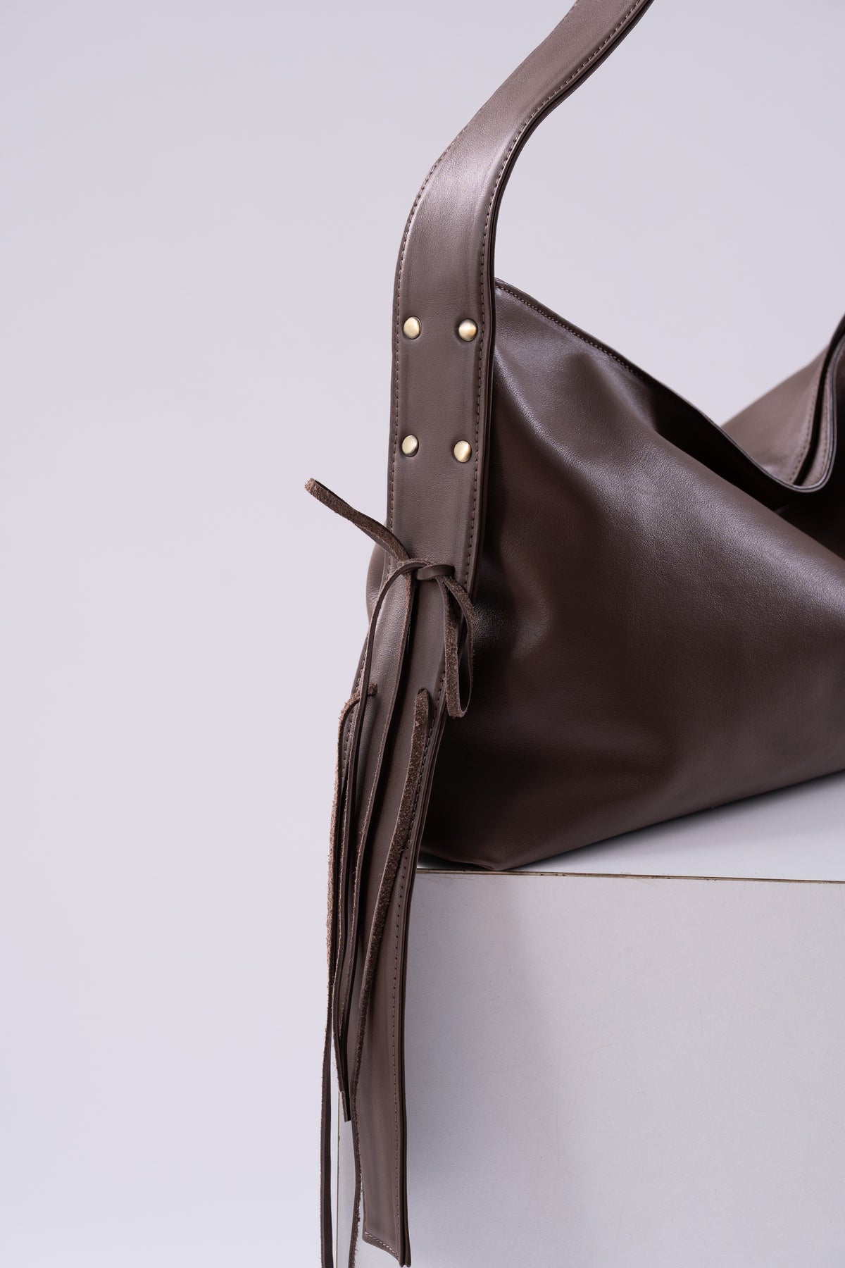 The Lola Slouch – Mocha